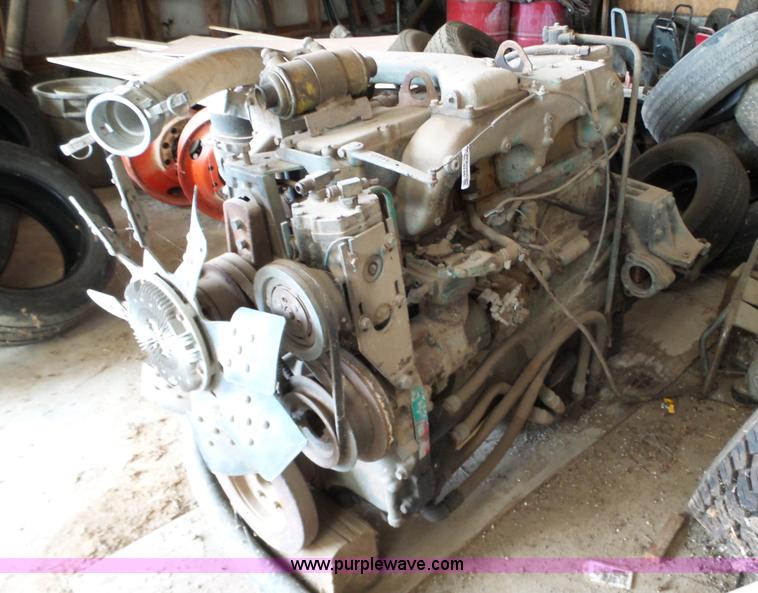 image for item BL9746 Cummins NTC-290 six cylinder turbo diesel engine