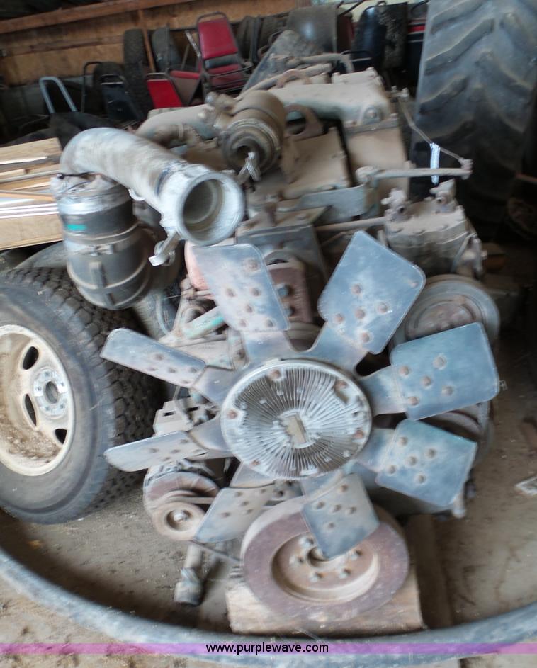 image for item BL9746 Cummins NTC-290 six cylinder turbo diesel engine