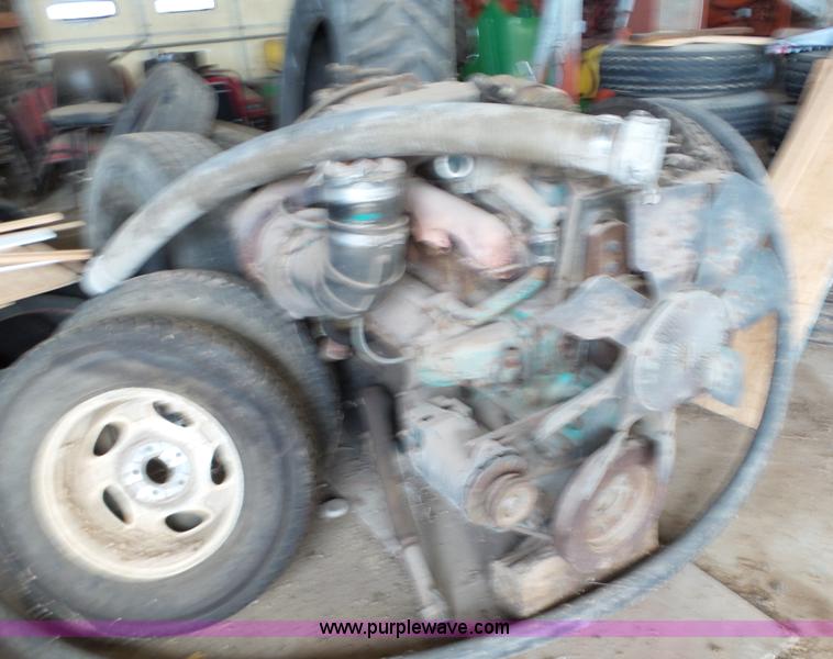 image for item BL9746 Cummins NTC-290 six cylinder turbo diesel engine