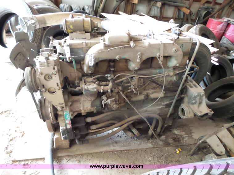 image for item BL9746 Cummins NTC-290 six cylinder turbo diesel engine