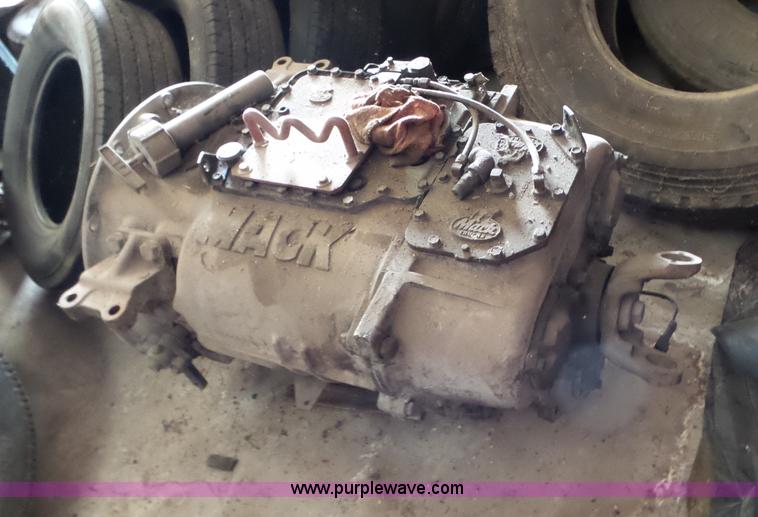 image for item BL9746 Cummins NTC-290 six cylinder turbo diesel engine