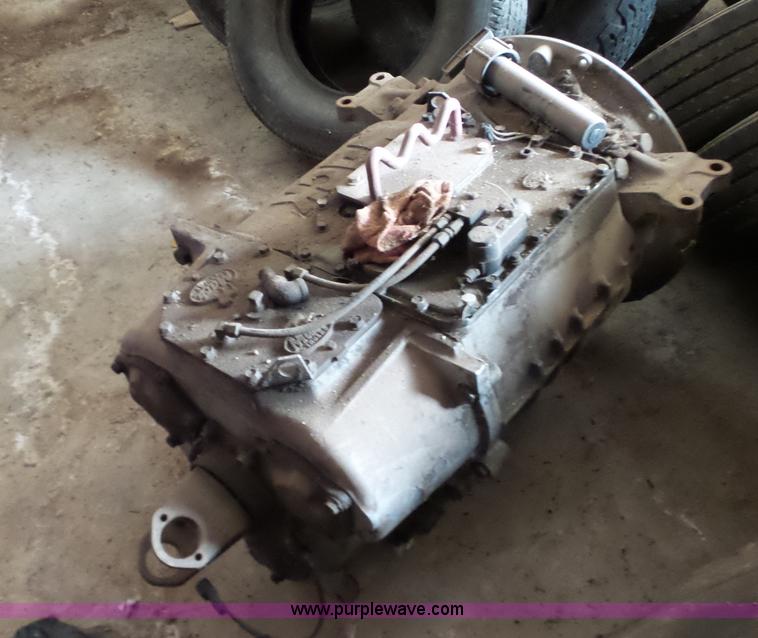 image for item BL9746 Cummins NTC-290 six cylinder turbo diesel engine