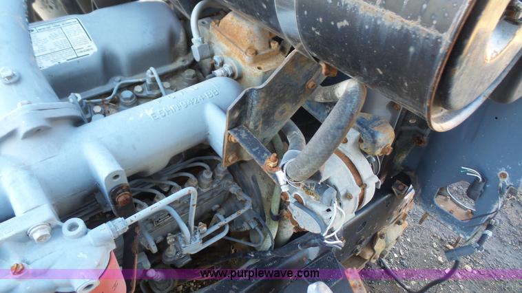 image for item BM9967 Ford six cylinder diesel engine