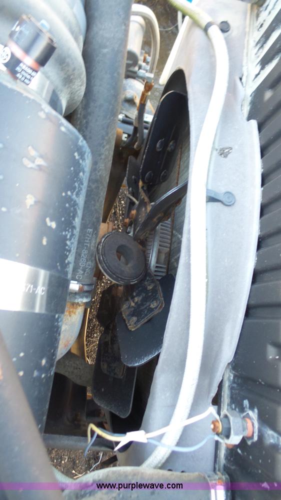 image for item BM9967 Ford six cylinder diesel engine