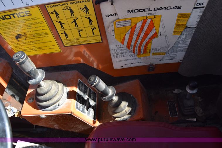 image for item BW9295 Lull 844C-42 telehandler