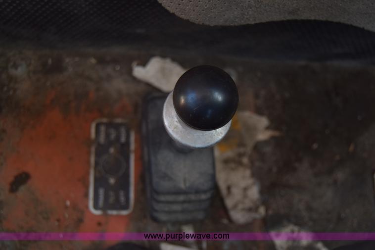 image for item BW9295 Lull 844C-42 telehandler