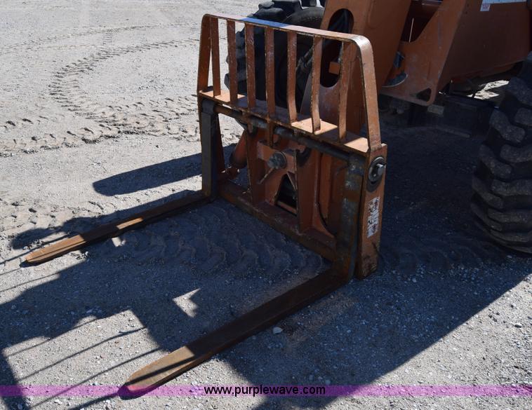 image for item BW9295 Lull 844C-42 telehandler