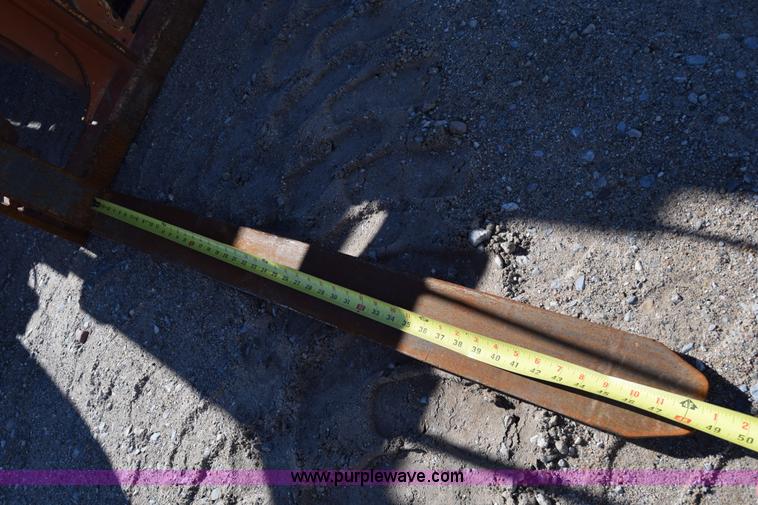 image for item BW9295 Lull 844C-42 telehandler