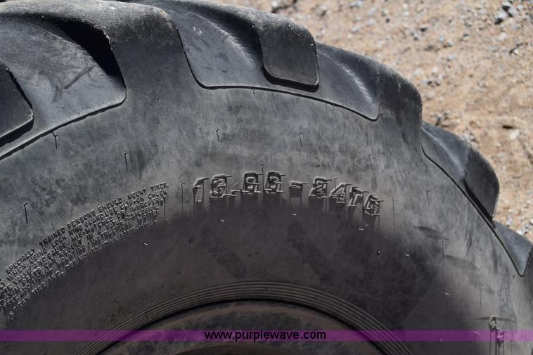 image for item BW9295 Lull 844C-42 telehandler