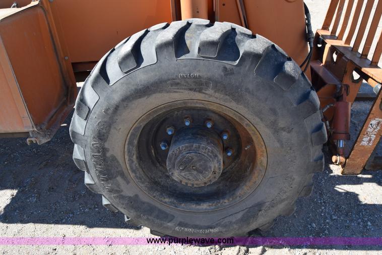 image for item BW9295 Lull 844C-42 telehandler