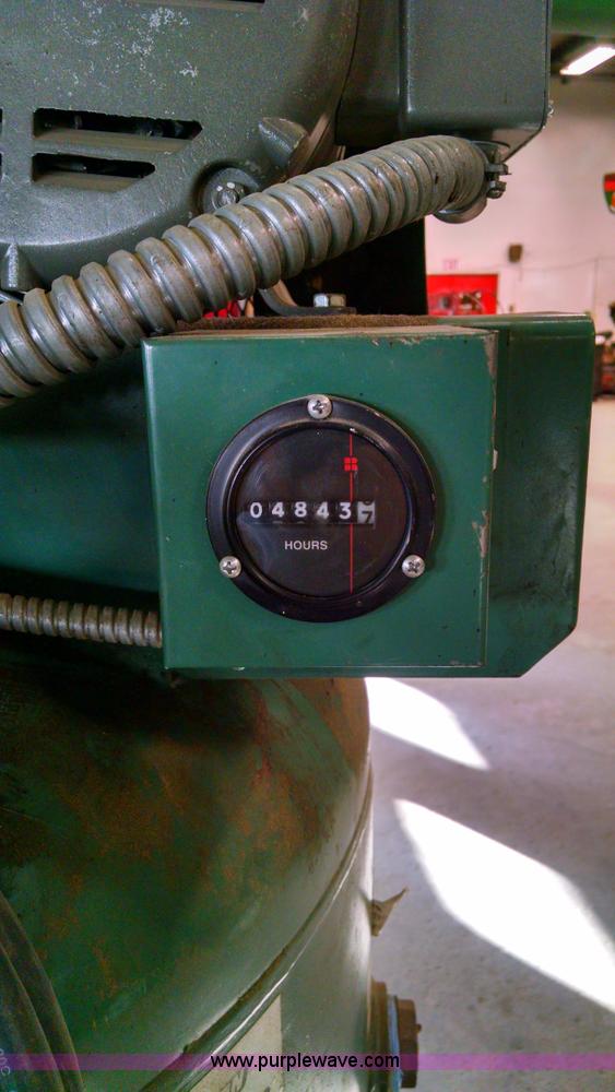 image for item BX9587 Champion VR10-12 air compressor