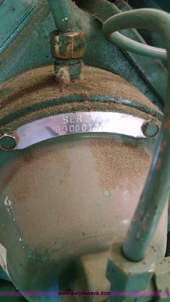 image for item BX9587 Champion VR10-12 air compressor