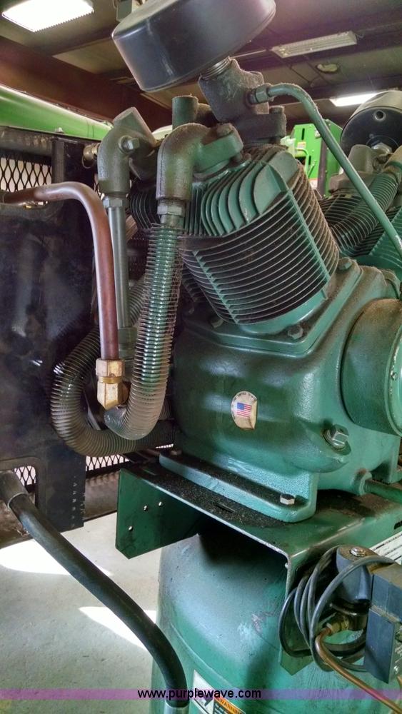 image for item BX9587 Champion VR10-12 air compressor