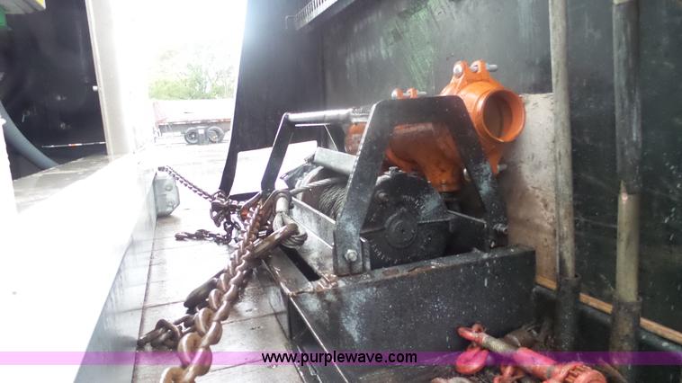 image for item F1075 2007 Sterling LT9500 rollback truck