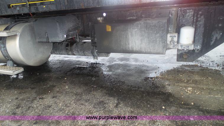 image for item F1075 2007 Sterling LT9500 rollback truck