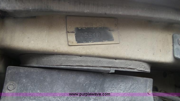 image for item F1075 2007 Sterling LT9500 rollback truck