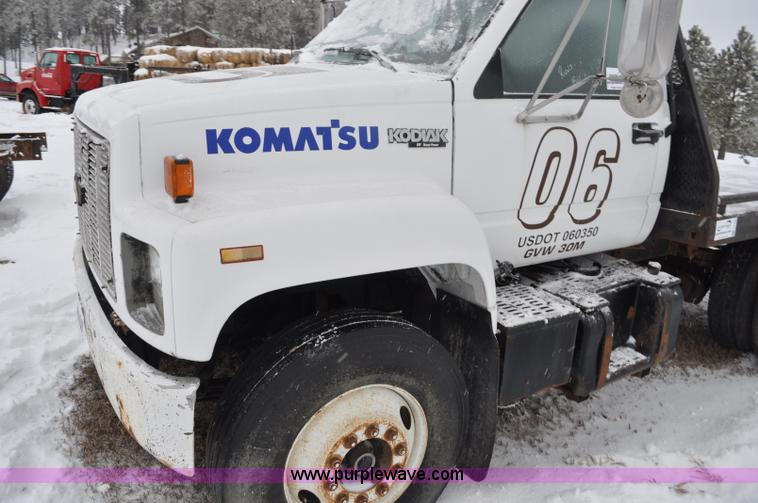 image for item G7099 1991 Chevrolet Kodiak truck cab and chassis
