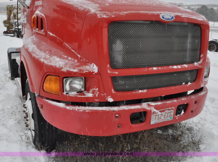 image for item G7101 1997 Ford L8513 Louisville 113