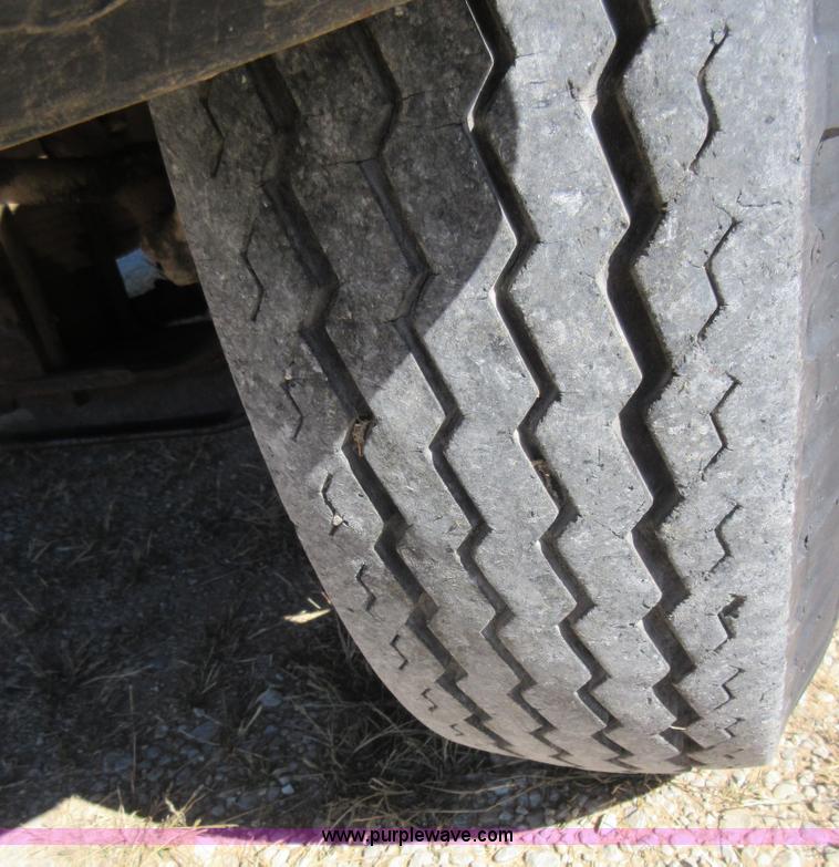 image for item I1919 1976 GMC 6500 crane truck