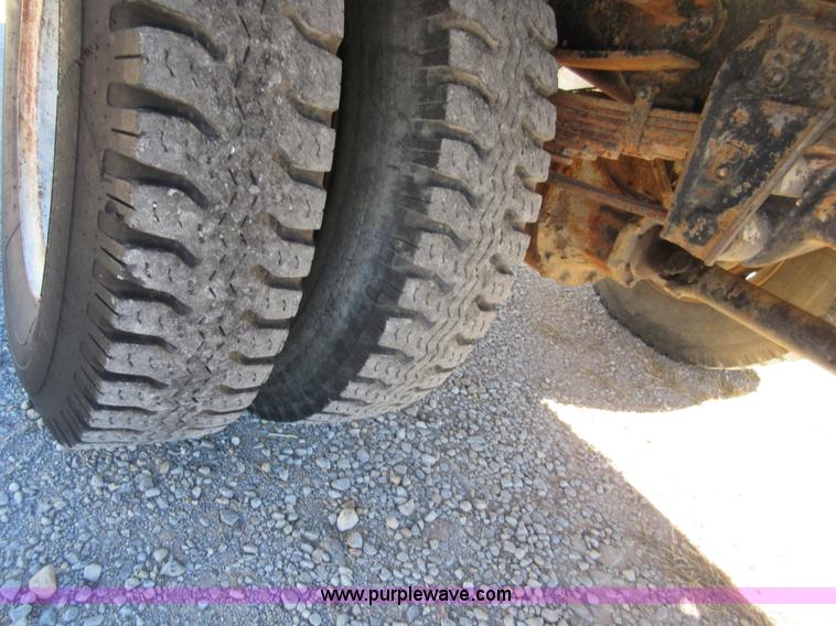 image for item I1919 1976 GMC 6500 crane truck