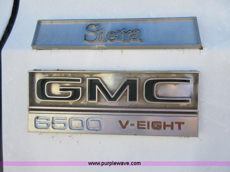 image for item I1919 1976 GMC 6500 crane truck