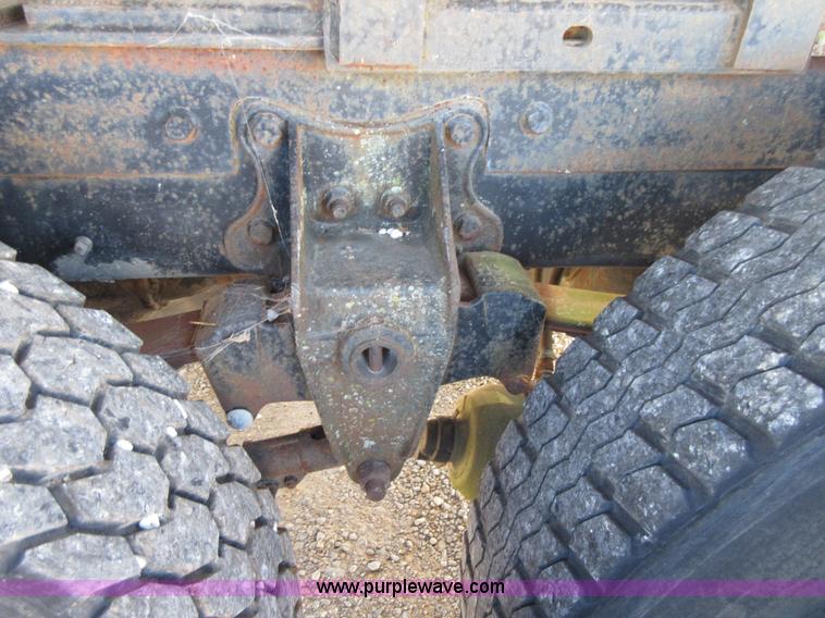 image for item I1923 1979 International Transtar II semi truck