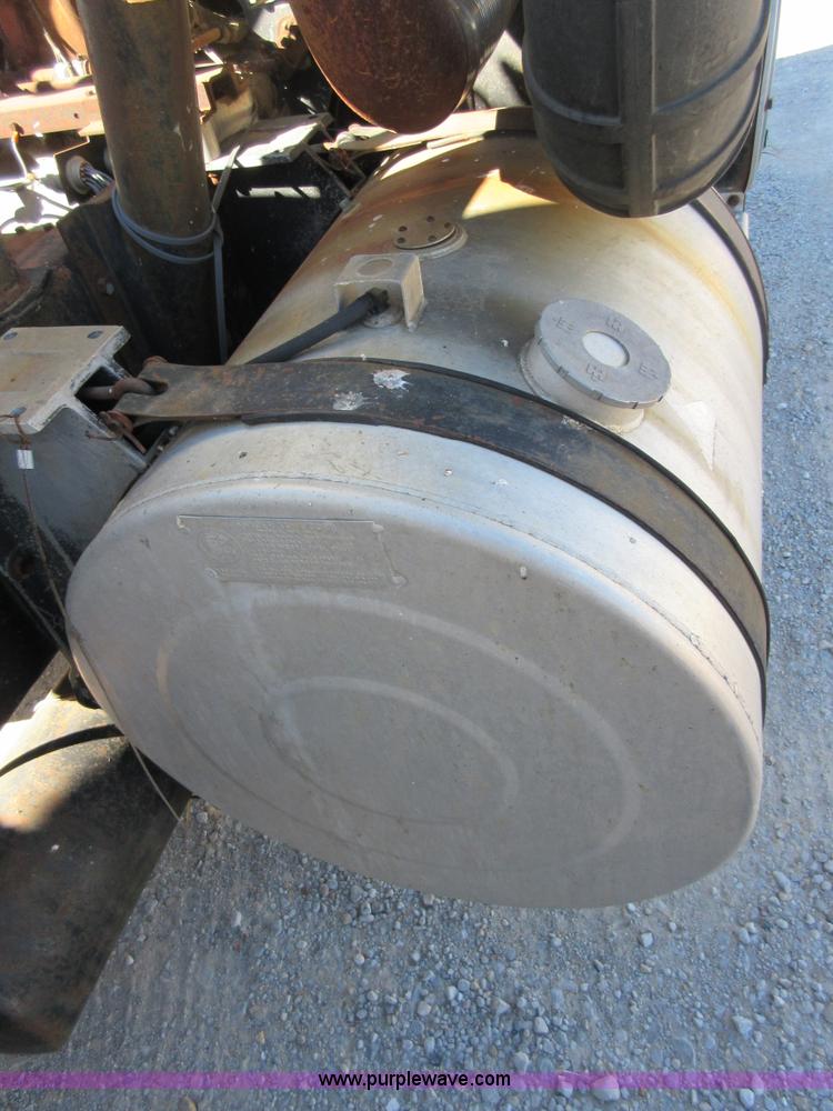 image for item I1923 1979 International Transtar II semi truck