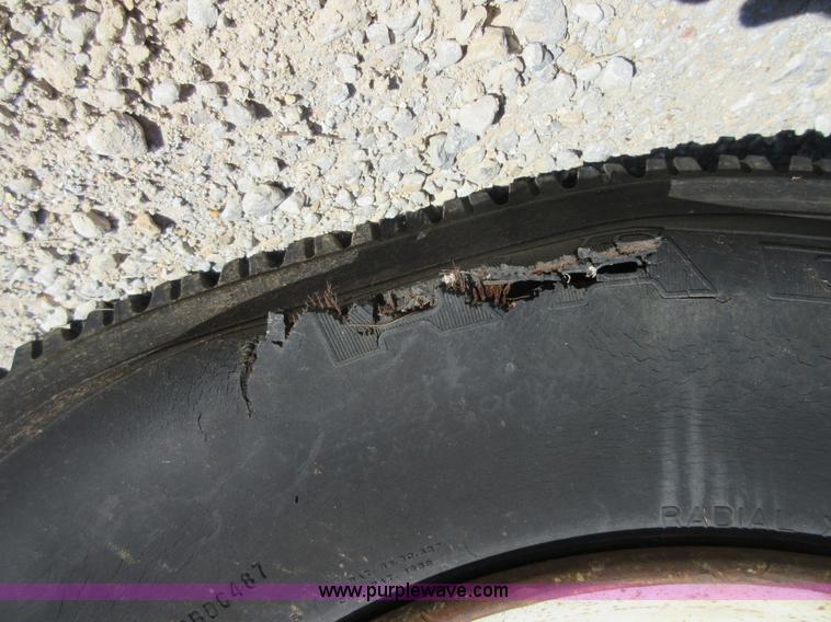 image for item I1923 1979 International Transtar II semi truck