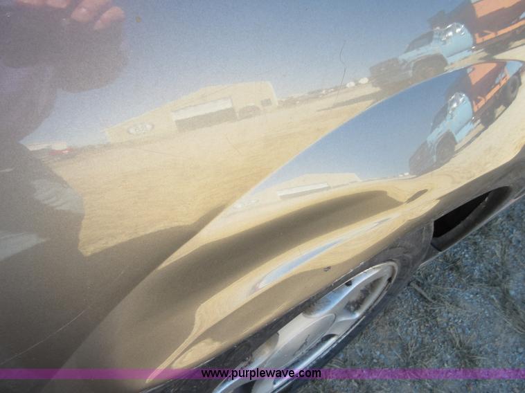 image for item I1930 2001 Ford Mustang