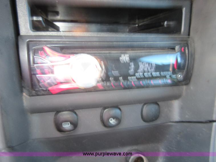 image for item I1930 2001 Ford Mustang