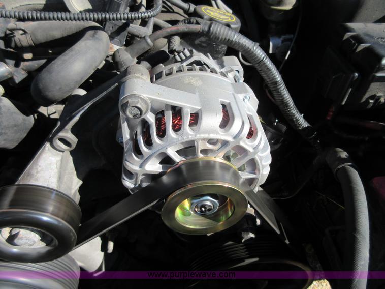 image for item I1930 2001 Ford Mustang