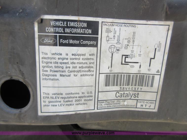 image for item I1930 2001 Ford Mustang