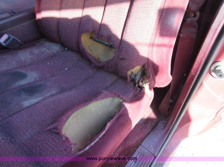 image for item I1934 1989 Chevrolet 1500 Ext. Cab pickup truck