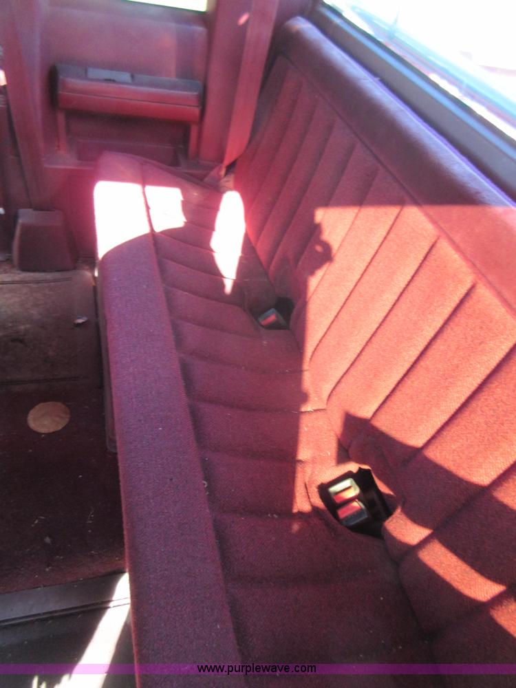 image for item I1934 1989 Chevrolet 1500 Ext. Cab pickup truck