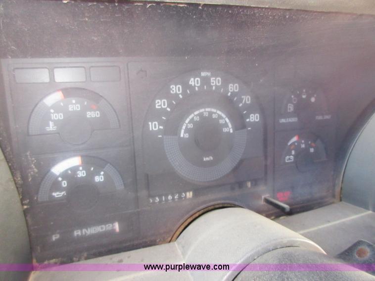 image for item I1934 1989 Chevrolet 1500 Ext. Cab pickup truck