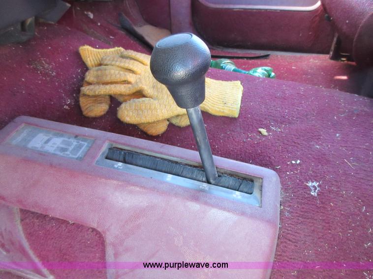 image for item I1934 1989 Chevrolet 1500 Ext. Cab pickup truck