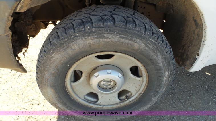 image for item J1298 2005 Ford F350 Super Duty XL Crew Cab pickup truck