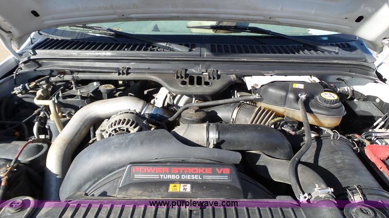 image for item J1298 2005 Ford F350 Super Duty XL Crew Cab pickup truck