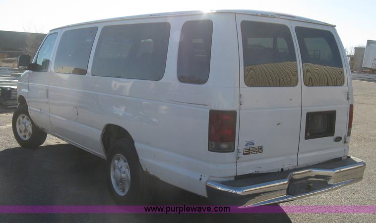 image for item J2913 2003 Ford E350 Super Duty XLT Extended van