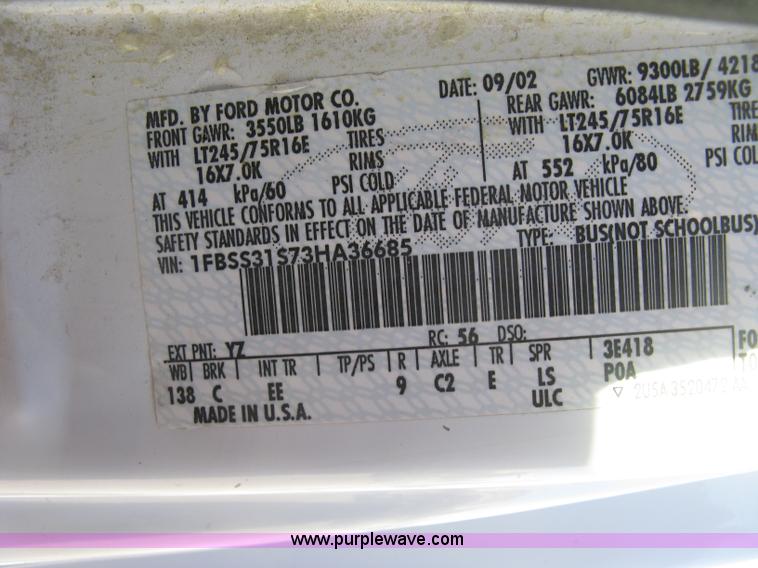 image for item J2913 2003 Ford E350 Super Duty XLT Extended van