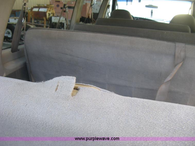 image for item J2913 2003 Ford E350 Super Duty XLT Extended van