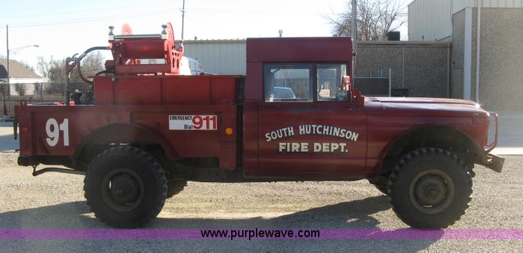 image for item J2962 1968 Kaiser Jeep M715 fire truck