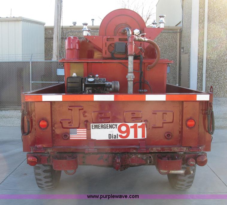 image for item J2962 1968 Kaiser Jeep M715 fire truck