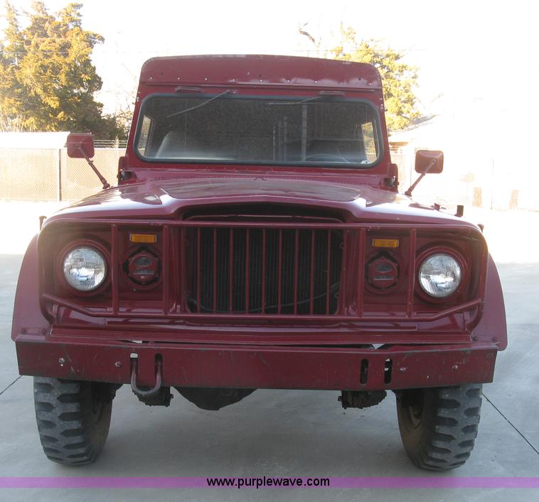 image for item J2962 1968 Kaiser Jeep M715 fire truck