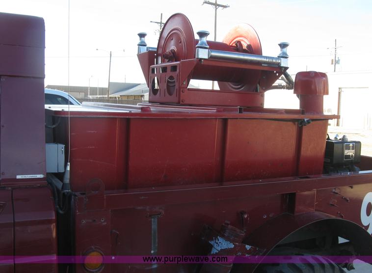 image for item J2962 1968 Kaiser Jeep M715 fire truck