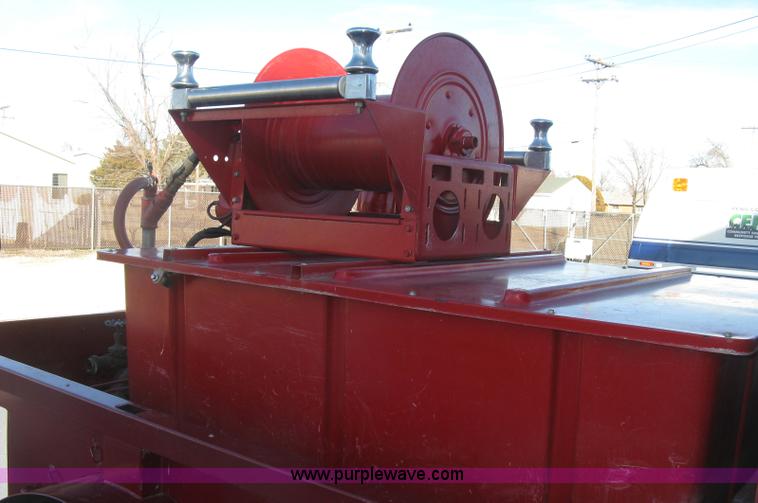 image for item J2962 1968 Kaiser Jeep M715 fire truck