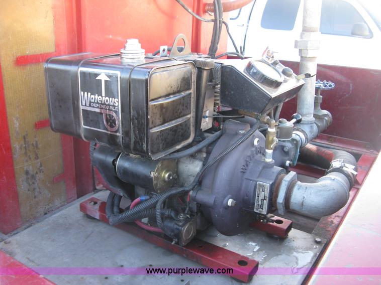 image for item J2962 1968 Kaiser Jeep M715 fire truck