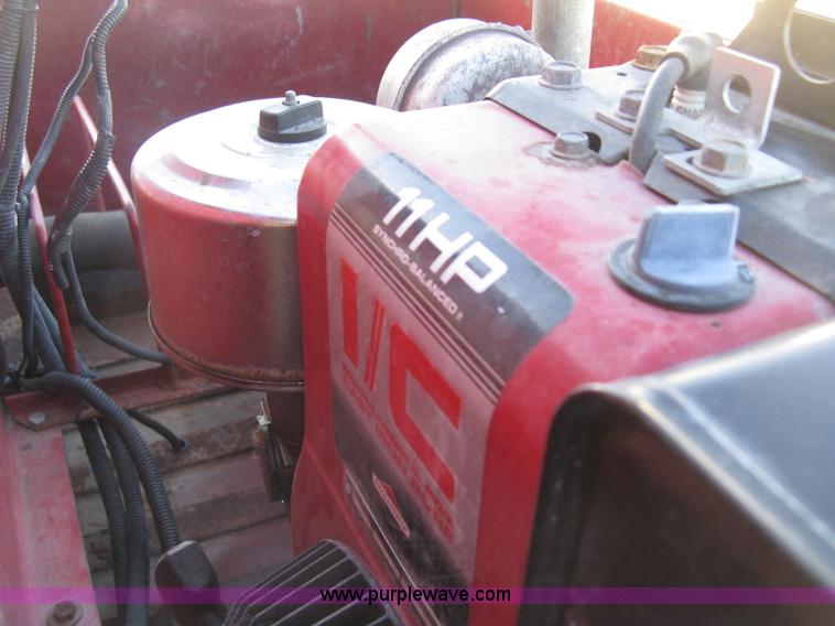 image for item J2962 1968 Kaiser Jeep M715 fire truck