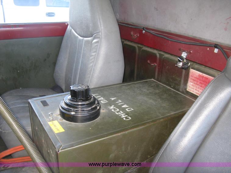 image for item J2962 1968 Kaiser Jeep M715 fire truck