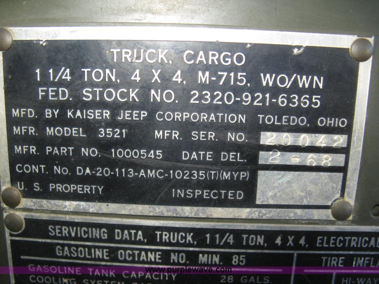 image for item J2962 1968 Kaiser Jeep M715 fire truck